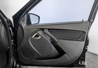 Подержанный автомобиль LADA (ВАЗ) Granta Sedan 2024 года (24 фото)