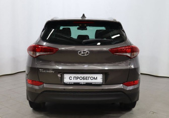 Подержанный автомобиль Hyundai Tucson 2017 года (5 фото)