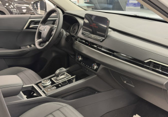 Новый Mitsubishi Outlander 2023 (6 фото)