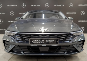 Подержанный автомобиль Hyundai Elantra Sedan 2024 года (2 фото)