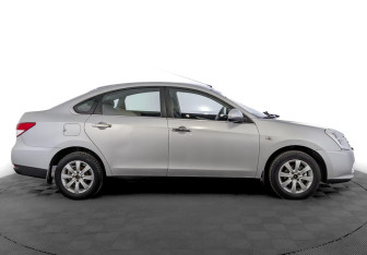 Подержанный автомобиль Nissan Almera Sedan 2013 года (4 фото)