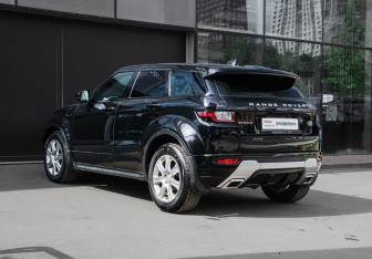 Подержанный автомобиль Land Rover Range Rover Evoque 2017 года (6 фото)