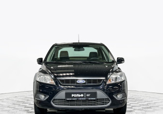 Подержанный автомобиль Ford Focus Sedan 2011 года (2 фото)