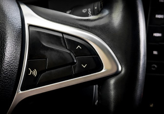 Подержанный автомобиль Renault Arkana 2019 года (27 фото)