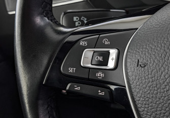 Подержанный автомобиль Volkswagen Tiguan 2020 года (27 фото)