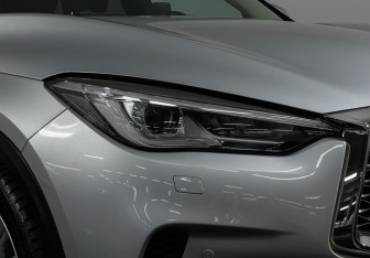 Подержанный автомобиль Infiniti QX50 2018 года (18 фото)