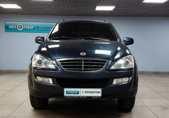 Подержанный автомобиль SsangYong Kyron 2011 года (2 фото)