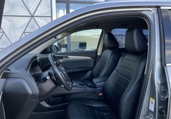 Подержанный автомобиль Haval F7 2024 года (19 фото)
