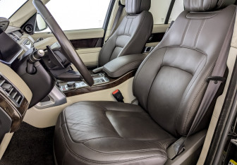 Подержанный автомобиль Land Rover Range Rover 2021 года (21 фото)