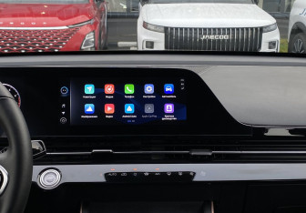 Подержанный автомобиль Omoda C5 2023 года (13 фото)