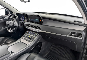 Подержанный автомобиль Hyundai Palisade 2022 года (11 фото)