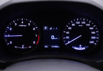 Подержанный автомобиль Hyundai Creta 2019 года (12 фото)