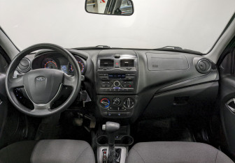 Подержанный автомобиль LADA (ВАЗ) Granta Sedan 2021 года (21 фото)