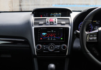 Подержанный автомобиль Subaru Levorg 2015 года (10 фото)