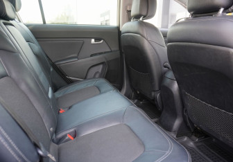 Подержанный автомобиль Kia Sportage 2014 года (10 фото)