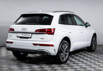 Подержанный автомобиль Audi Q5 2024 года (5 фото)