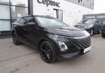Подержанный автомобиль Omoda C5 2022 года (3 фото)