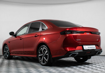 Подержанный автомобиль Kaiyi E5 2023 года (7 фото)