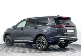 Подержанный автомобиль Exeed VX 2022 года (7 фото)