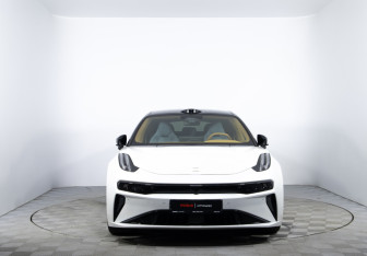 Подержанный автомобиль Zeekr 001 2024 года (2 фото)