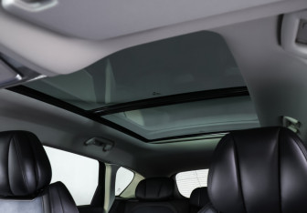 Подержанный автомобиль Voyah Free 2023 года (18 фото)