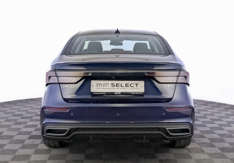 Подержанный автомобиль Omoda S5 2023 года (6 фото)