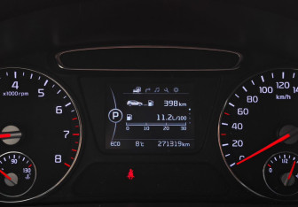Подержанный автомобиль Kia Sorento 2017 года (14 фото)