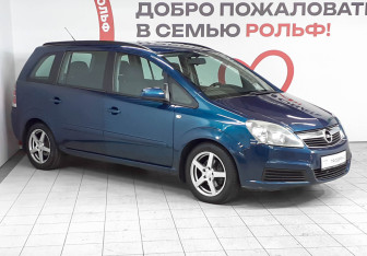 Подержанный автомобиль Opel Zafira Compactvan 2007 года (3 фото)