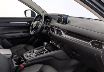Подержанный автомобиль Mazda CX-5 2020 года (13 фото)