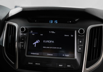 Подержанный автомобиль Hyundai Creta 2017 года (8 фото)