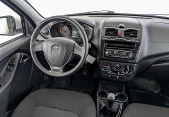 Подержанный автомобиль LADA (ВАЗ) Granta Sedan 2023 года (26 фото)