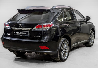 Подержанный автомобиль Lexus RX 2015 года (5 фото)