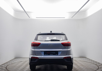 Подержанный автомобиль Hyundai Creta 2018 года (6 фото)