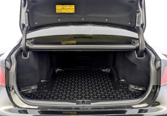 Подержанный автомобиль Lexus GS 2014 года (10 фото)