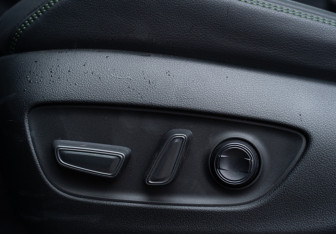 Новый Toyota RAV4 2025 (25 фото)