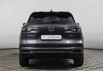 Подержанный автомобиль Changan UNI-S 2024 года (6 фото)