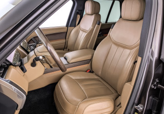 Подержанный автомобиль Land Rover Range Rover 2023 года (20 фото)