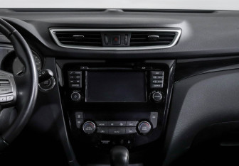 Подержанный автомобиль Nissan Qashqai 2016 года (13 фото)