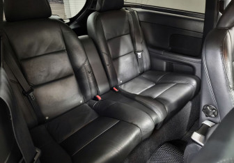 Подержанный автомобиль Volvo C30 2012 года (12 фото)