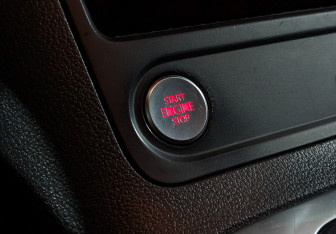 Подержанный автомобиль Volkswagen Tiguan 2014 года (27 фото)