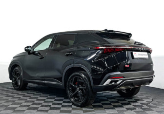 Подержанный автомобиль Omoda C5 2023 года (7 фото)