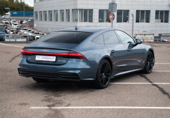 Подержанный автомобиль Audi A7 2018 года (5 фото)