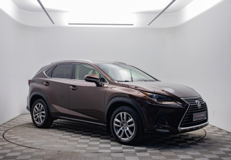 Подержанный автомобиль Lexus NX 2018 года (3 фото)