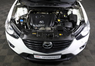 Подержанный автомобиль Mazda CX-5 2015 года (9 фото)