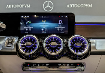 Подержанный автомобиль Mercedes-Benz GLB 2021 года (17 фото)