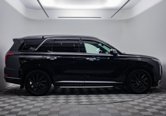 Подержанный автомобиль Hyundai Palisade 2020 года (4 фото)