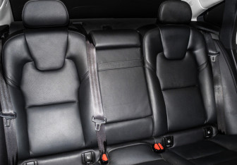 Подержанный автомобиль Volvo S90 2019 года (12 фото)