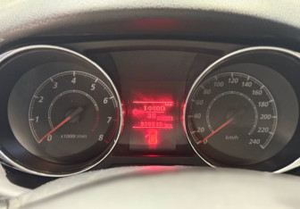 Подержанный автомобиль Peugeot 4008 2012 года (7 фото)