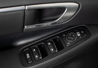 Подержанный автомобиль Hyundai Sonata 2021 года (16 фото)