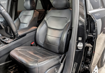 Подержанный автомобиль Mercedes-Benz GLE 2017 года (20 фото)